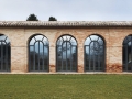 acciaio-zincato-serramenti-guido-silvestroni-attinenze-villa-agricola-4_project_big